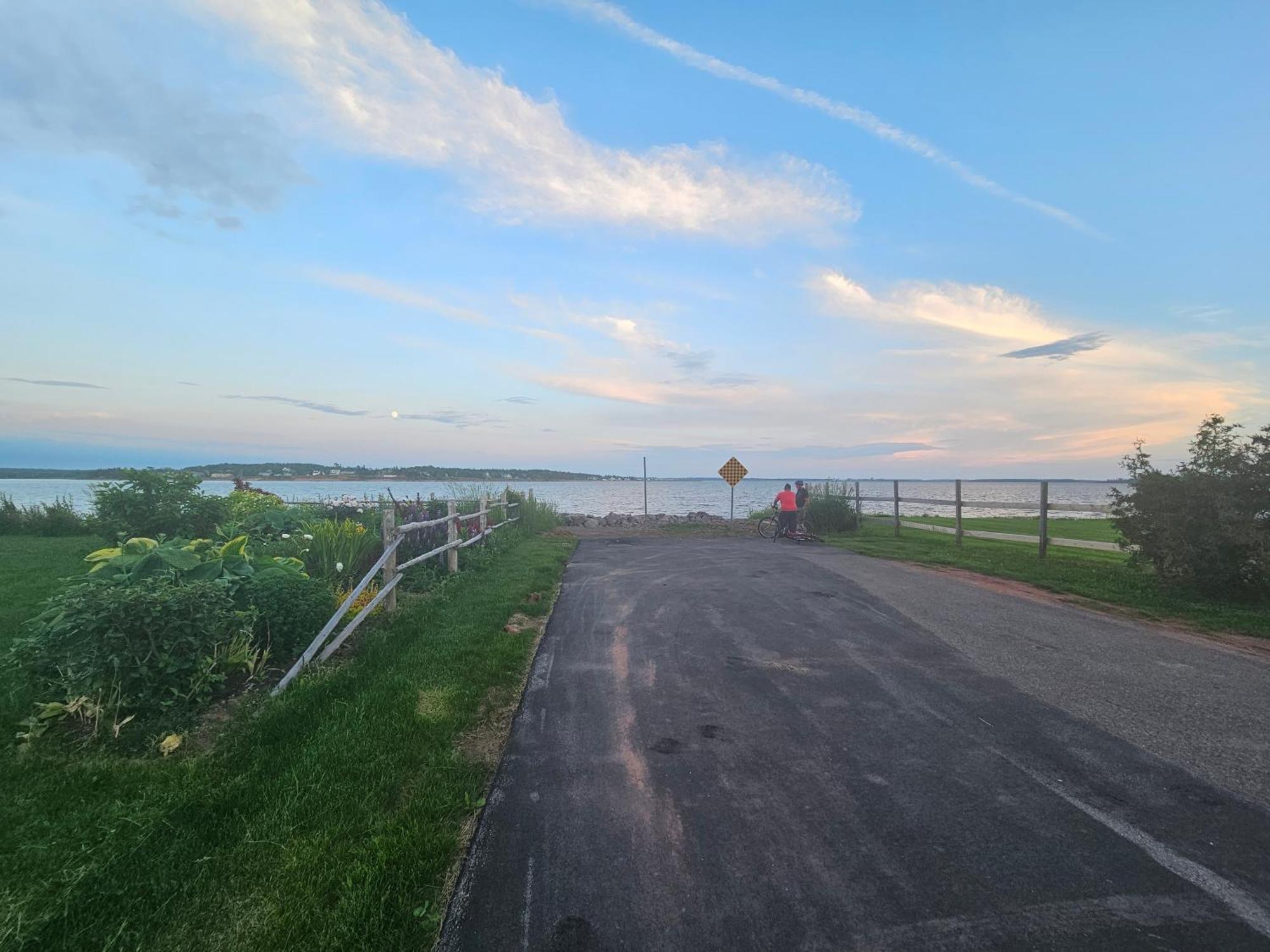 Sunflower Guest Suites Summerside Eksteriør billede