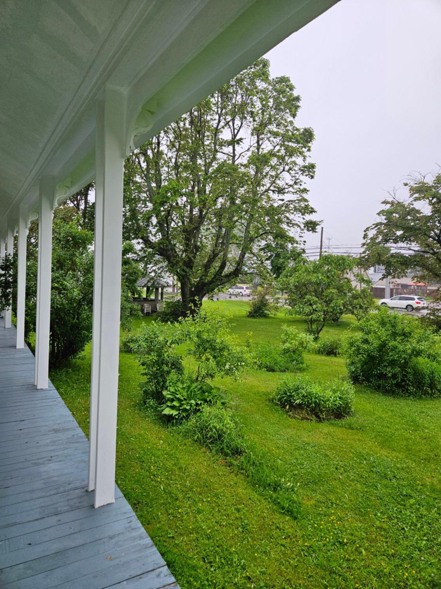 Sunflower Guest Suites Summerside Eksteriør billede