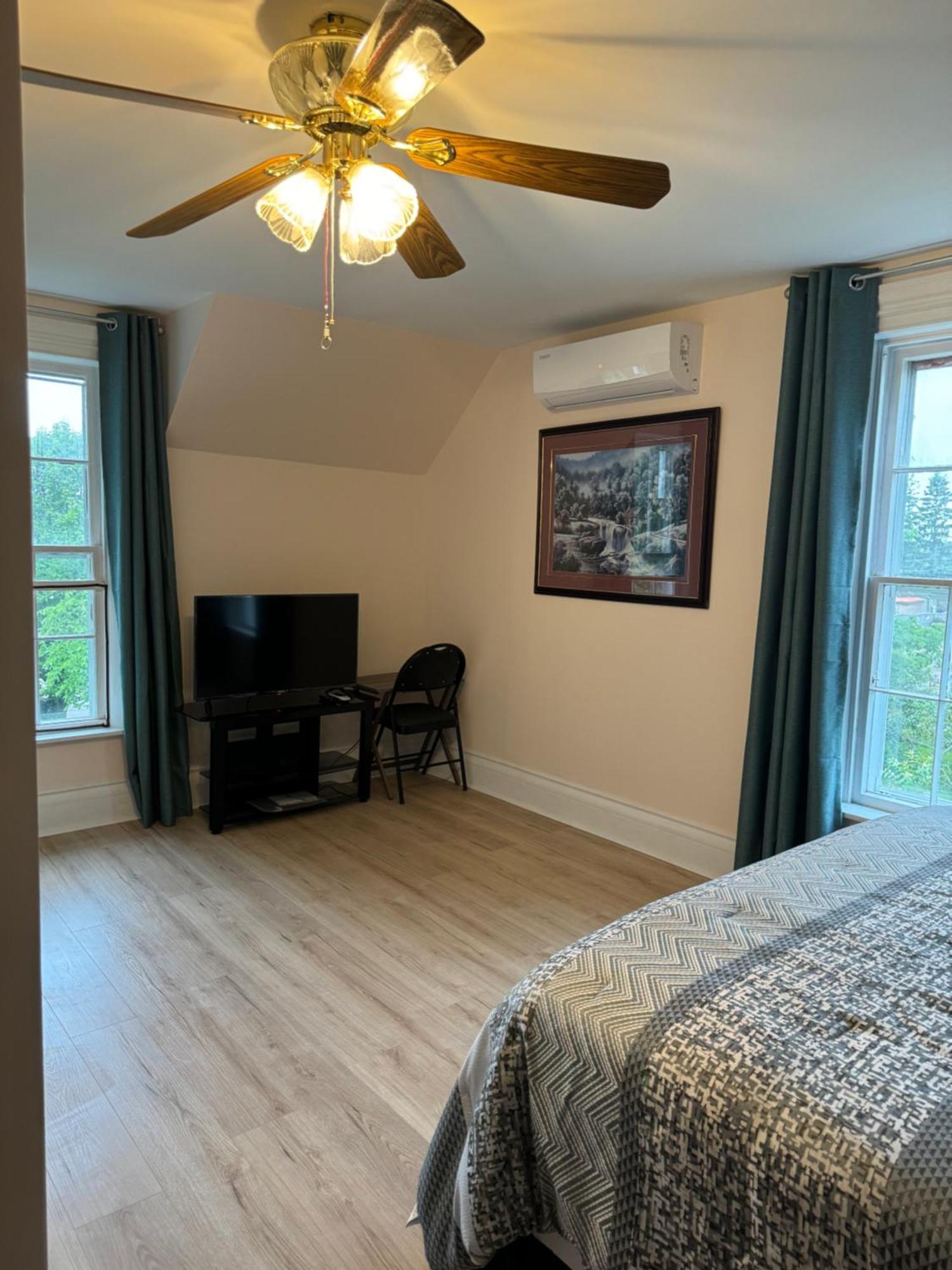 Sunflower Guest Suites Summerside Eksteriør billede